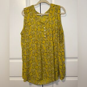 Rose + Olive Yellow Floral Sleeveless Henley Blouse Women’s 1X